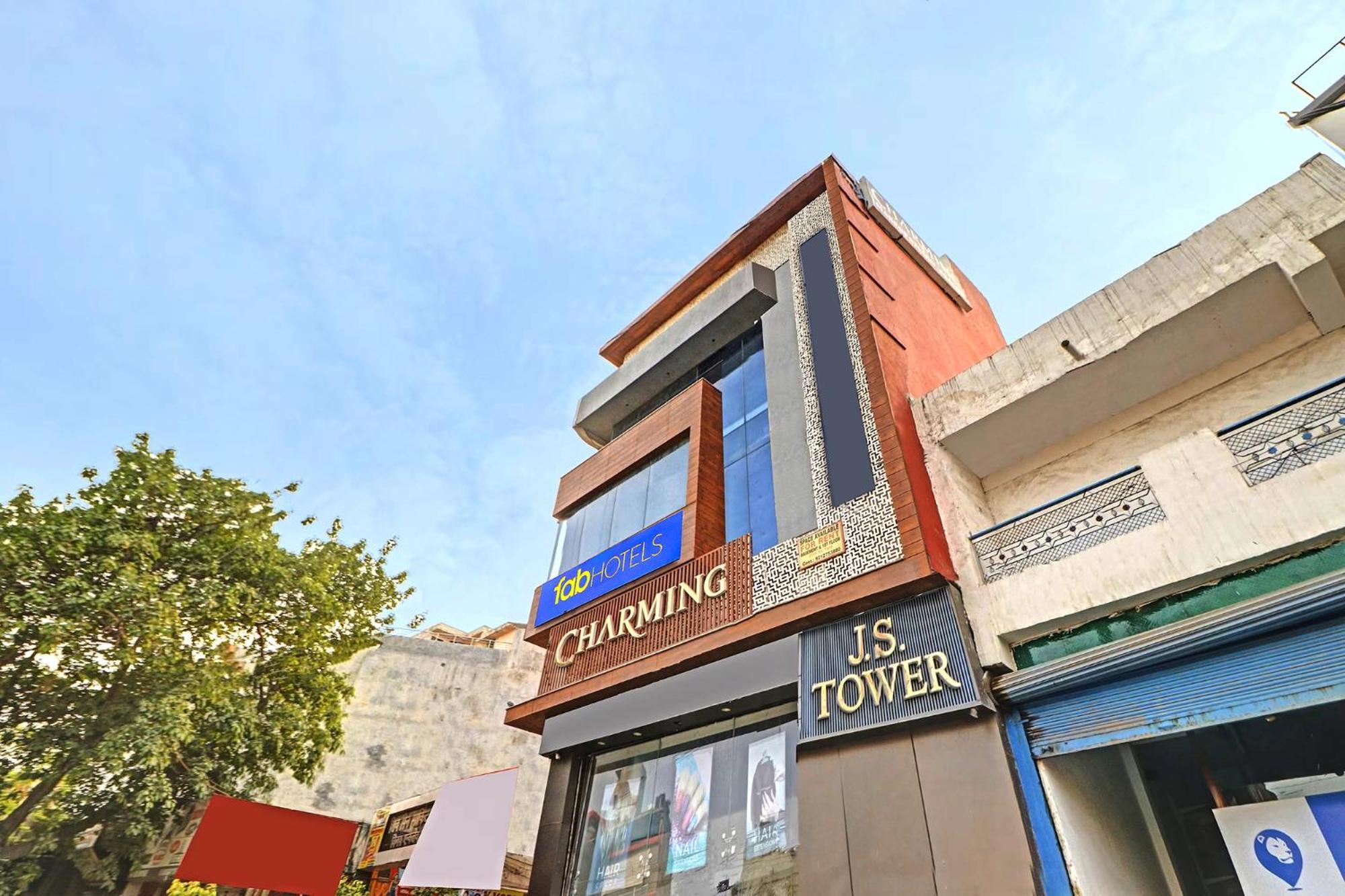 Hotel Fabexpress Heart New Delhi
