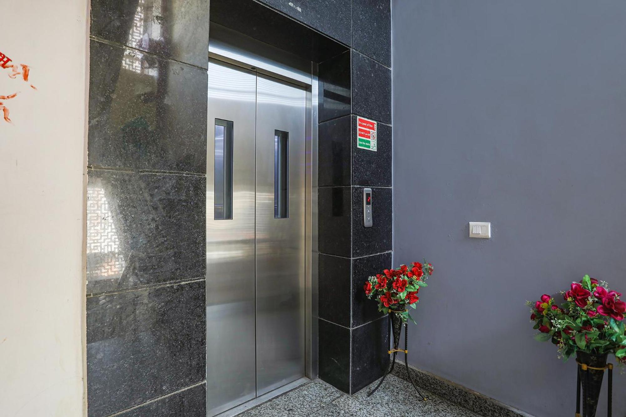 Hotel Fabexpress Heart 3*