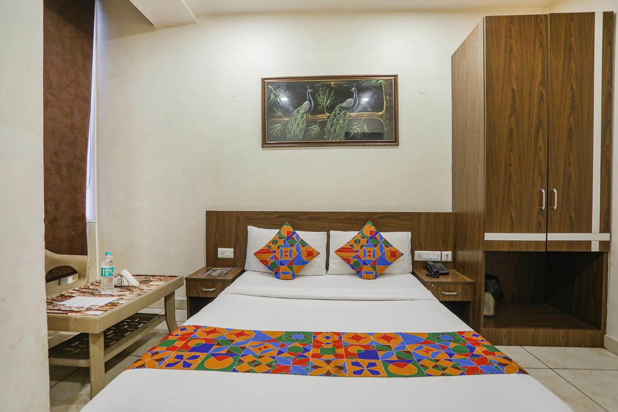Fabexpress Heart 3* New Delhi